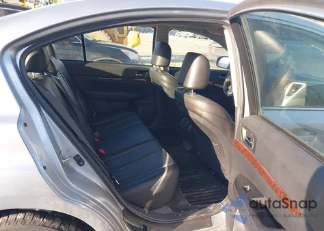 2013 Subaru Legacy 2.5I Limited z USA, uszkodzony, nr VIN 4S3BMCK65D3012049